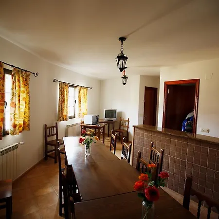 Affittacamere Centro De Turismo Rural Alimari *